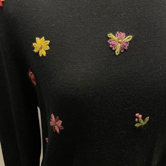 Black Dress 1XL Embroidered Floral Boho Chic Long Sleeve Flowy Elegant - Picture 6 of 8